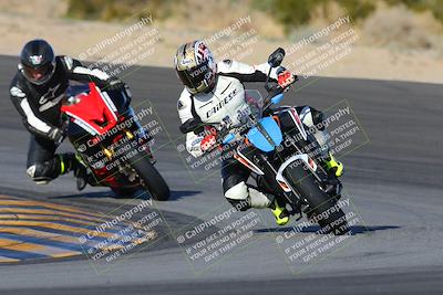 media/Dec-18-2022-SoCal Trackdays (Sun) [[8099a50955]]/Turn 10 (140pm)/